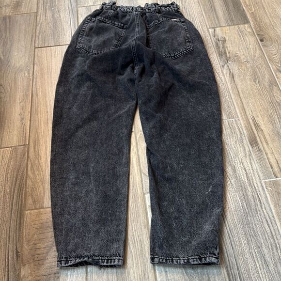 Zara Baggy Paperbag Jeans - Womens Size 4 - Crop High‎ Waisted Black Wash - Picture 12 of 13